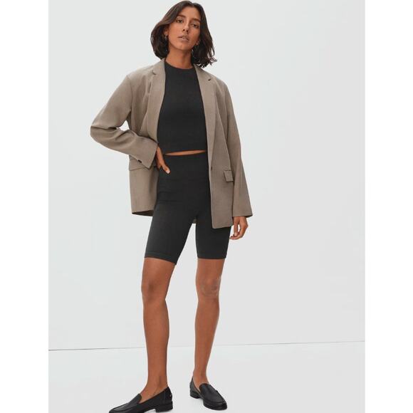 EVERLANE Womens Seamless Bike Shorts Black XS S Pull-On Stretch High Rise NWT - Picture 2 of 10